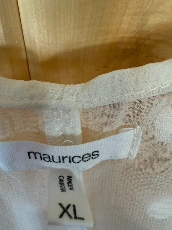 🌻5 for $30🌻 Maurices Cream Swiss Dot Sheer Kimono Cover-Up - Picture 2 of 13